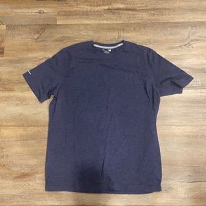 Men’s under armor t shirt